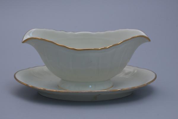 Sauciere mit Teller einteilig L22 cm