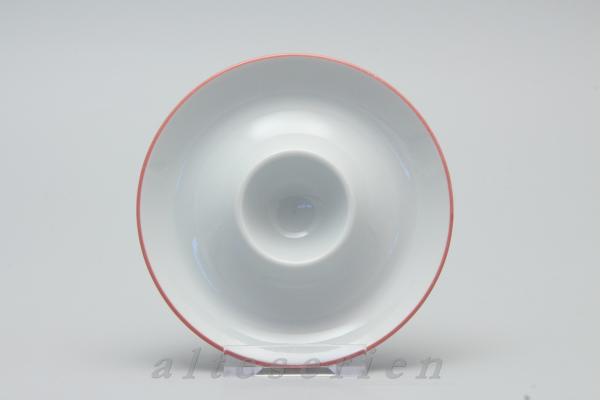 Eierbecher mit Schalenablage