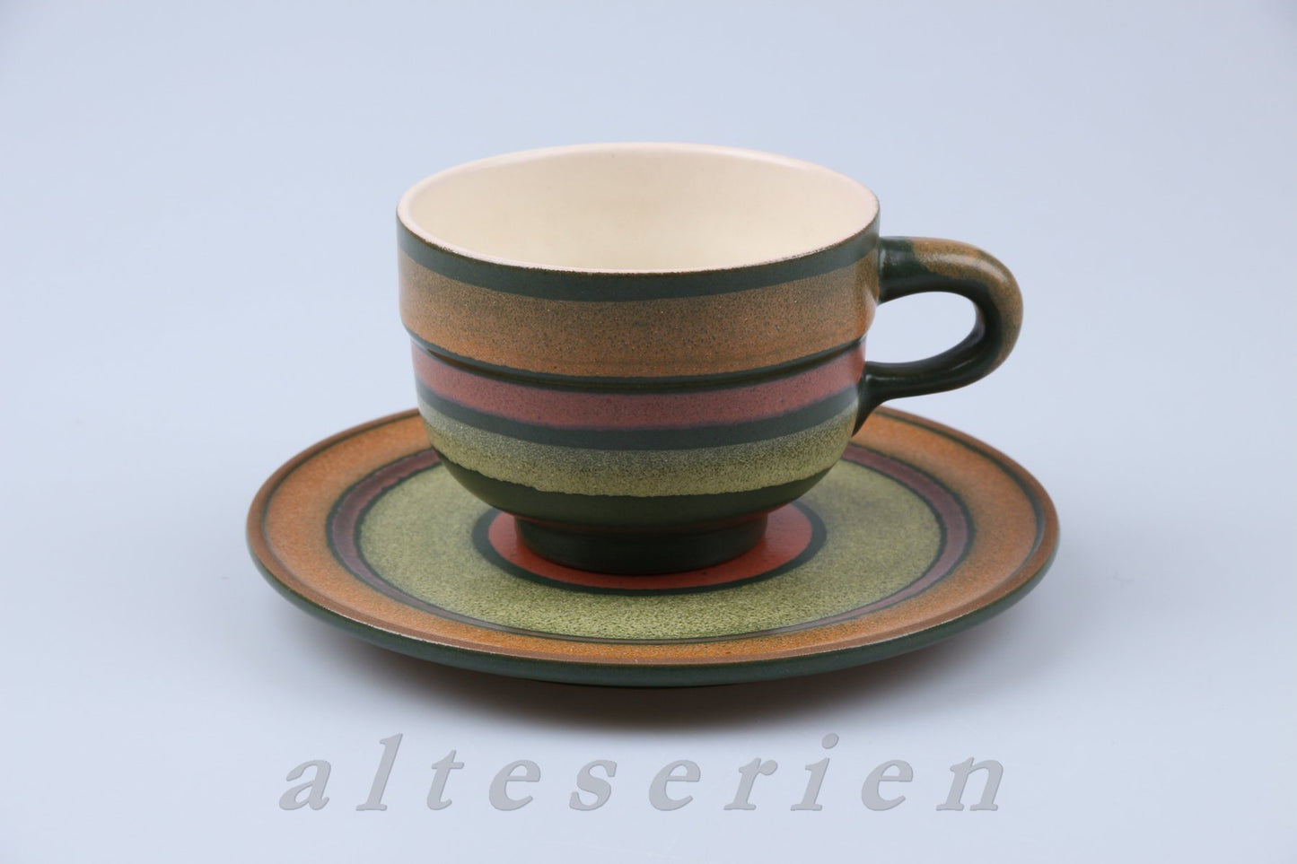 Kaffeetasse mit Untere