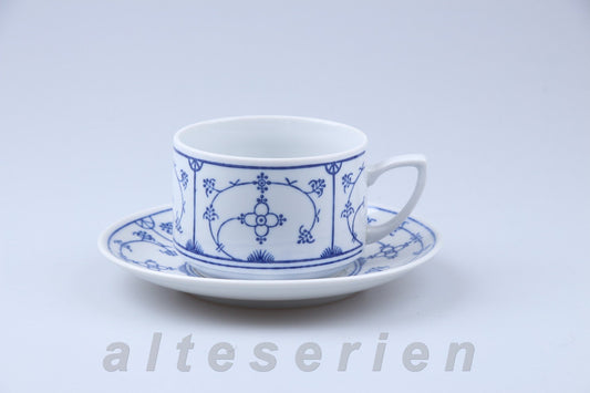 Teetasse mit Untere