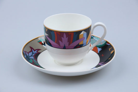 Kaffeetasse mit Untere
