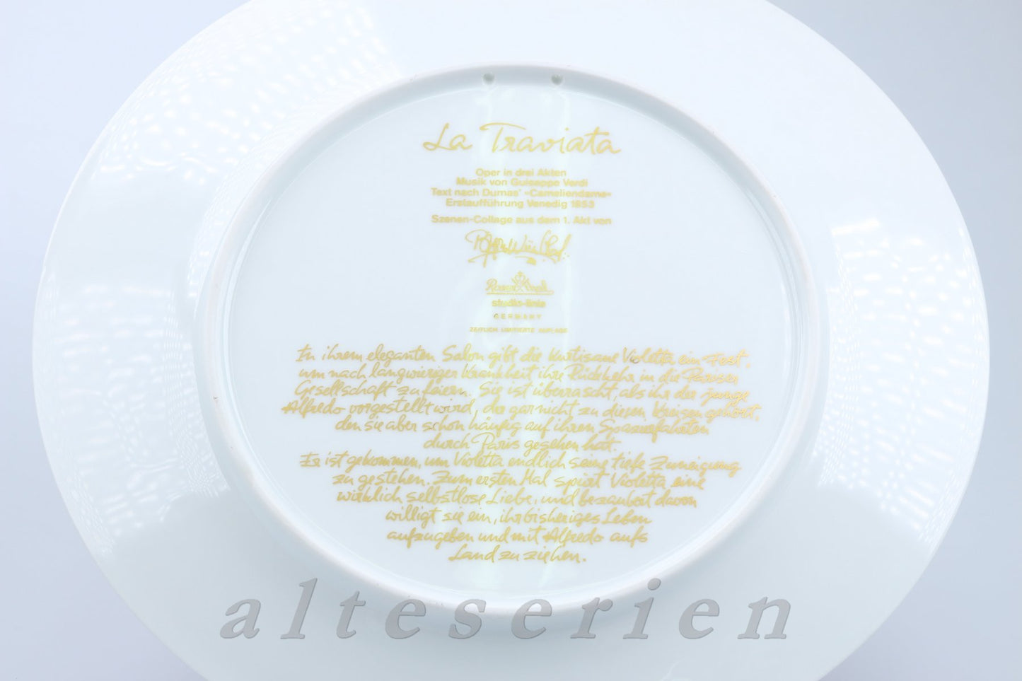 Wandteller 1.Akt. Form Asimmetria