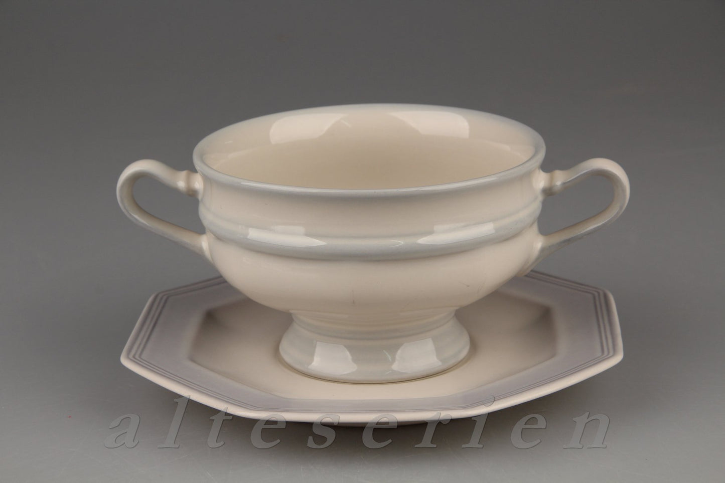 Suppentasse mit Untere Typ II