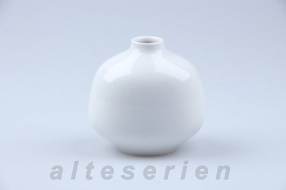 Vase Adonis weiß II. Wahl