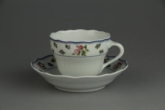 Kaffeetasse mit Untere