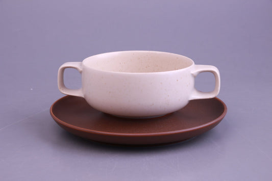 Suppentasse mit Untere