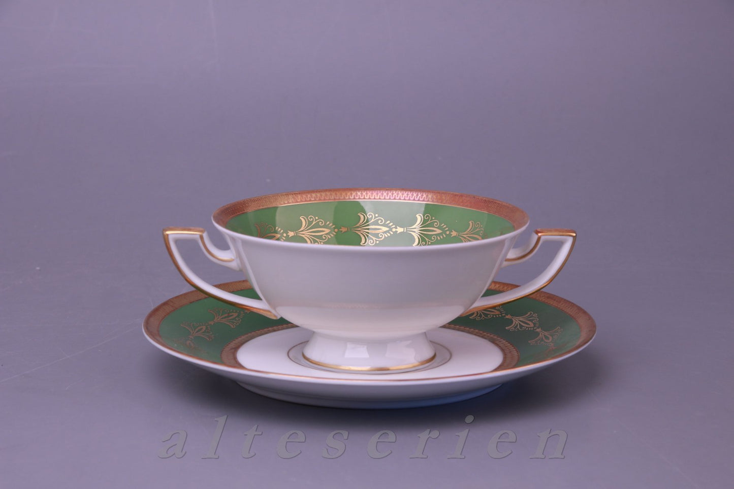 Suppentasse mit Untere