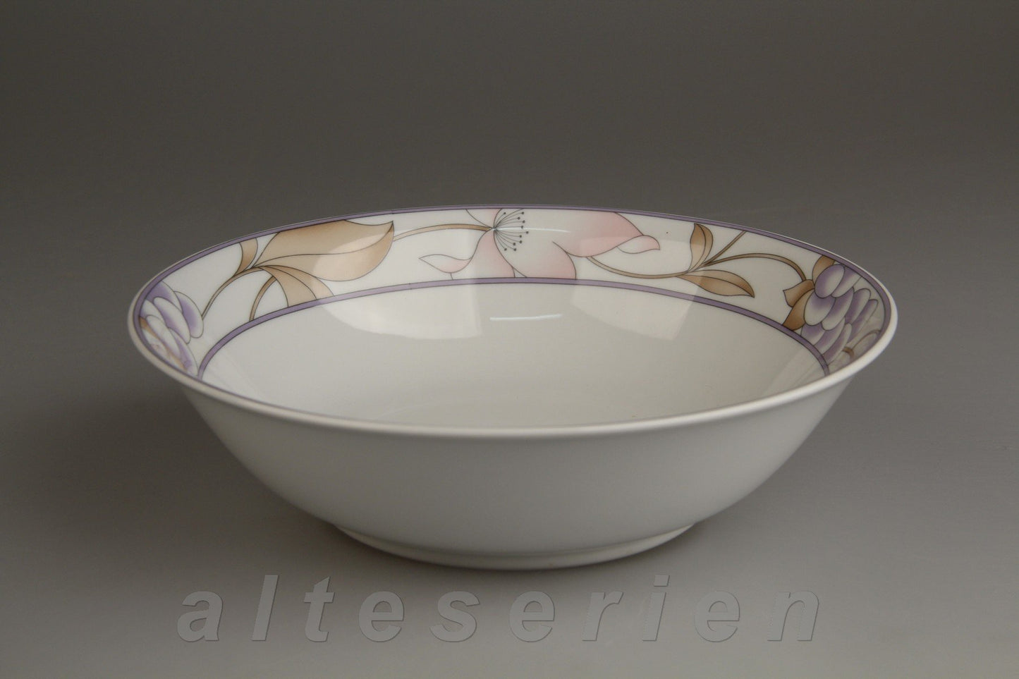 Schüssel mittelgroß