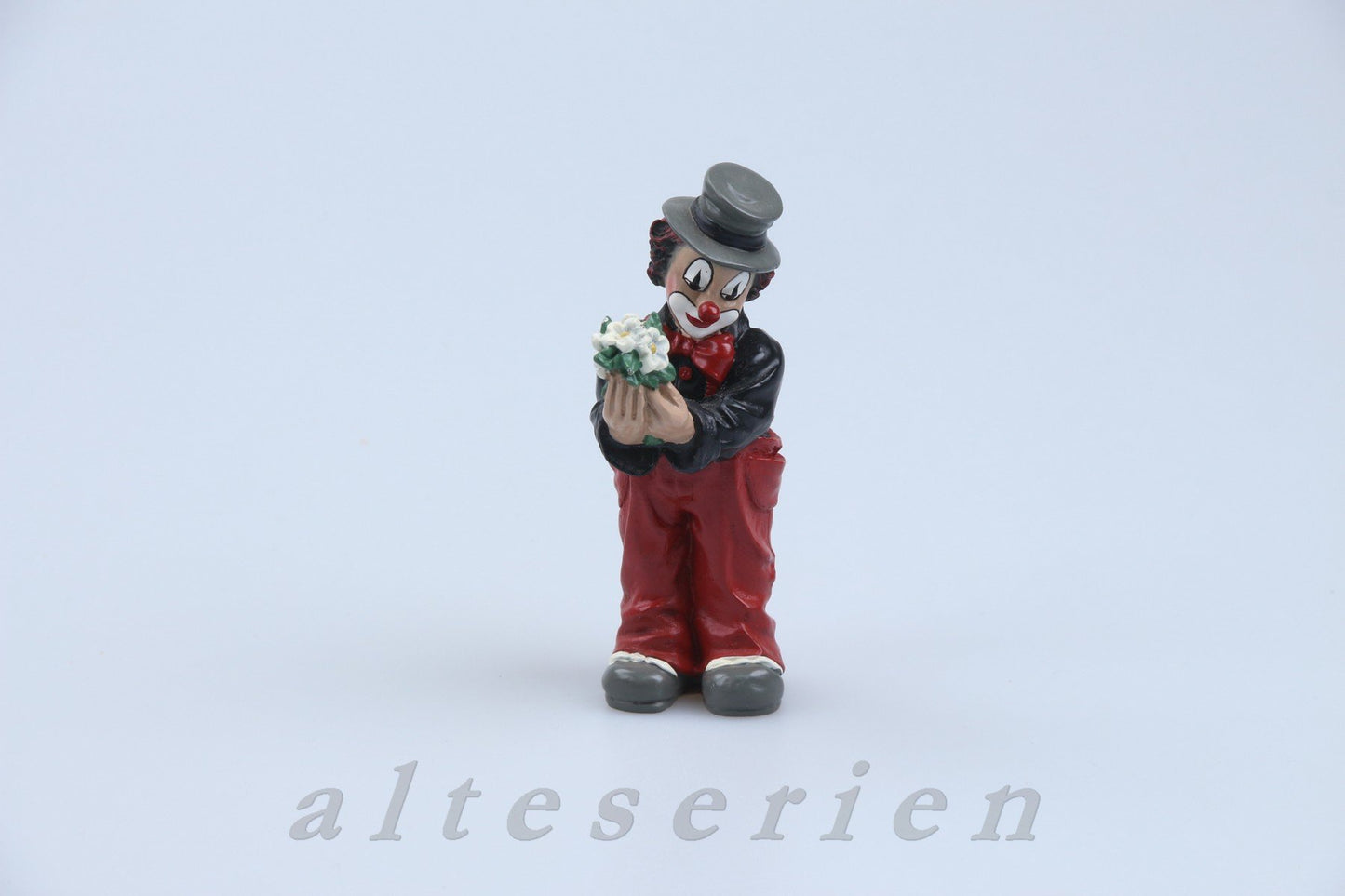 Figur stehend, Blumen