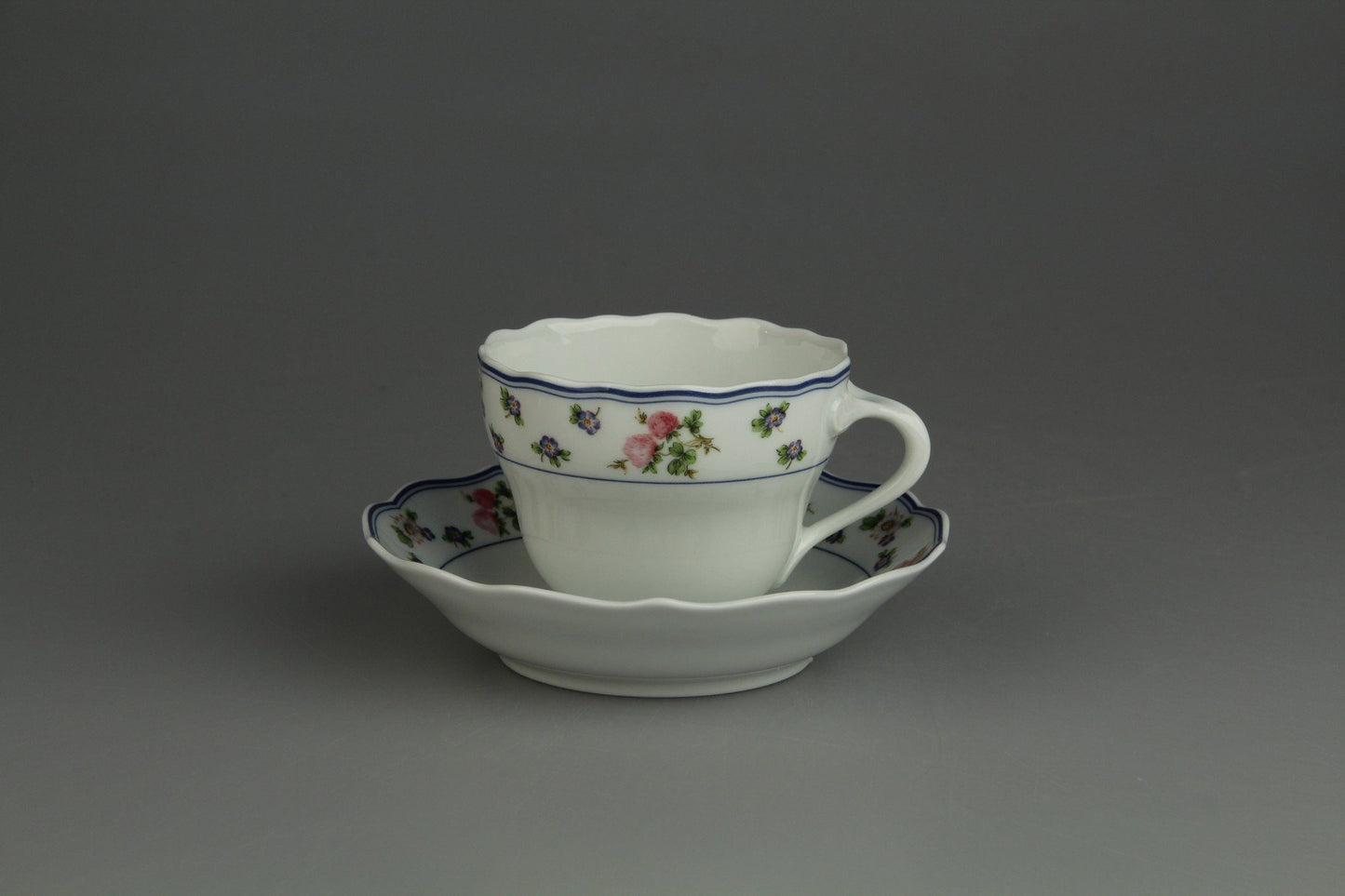 Kaffeetasse mit Untere ohne Spiegel