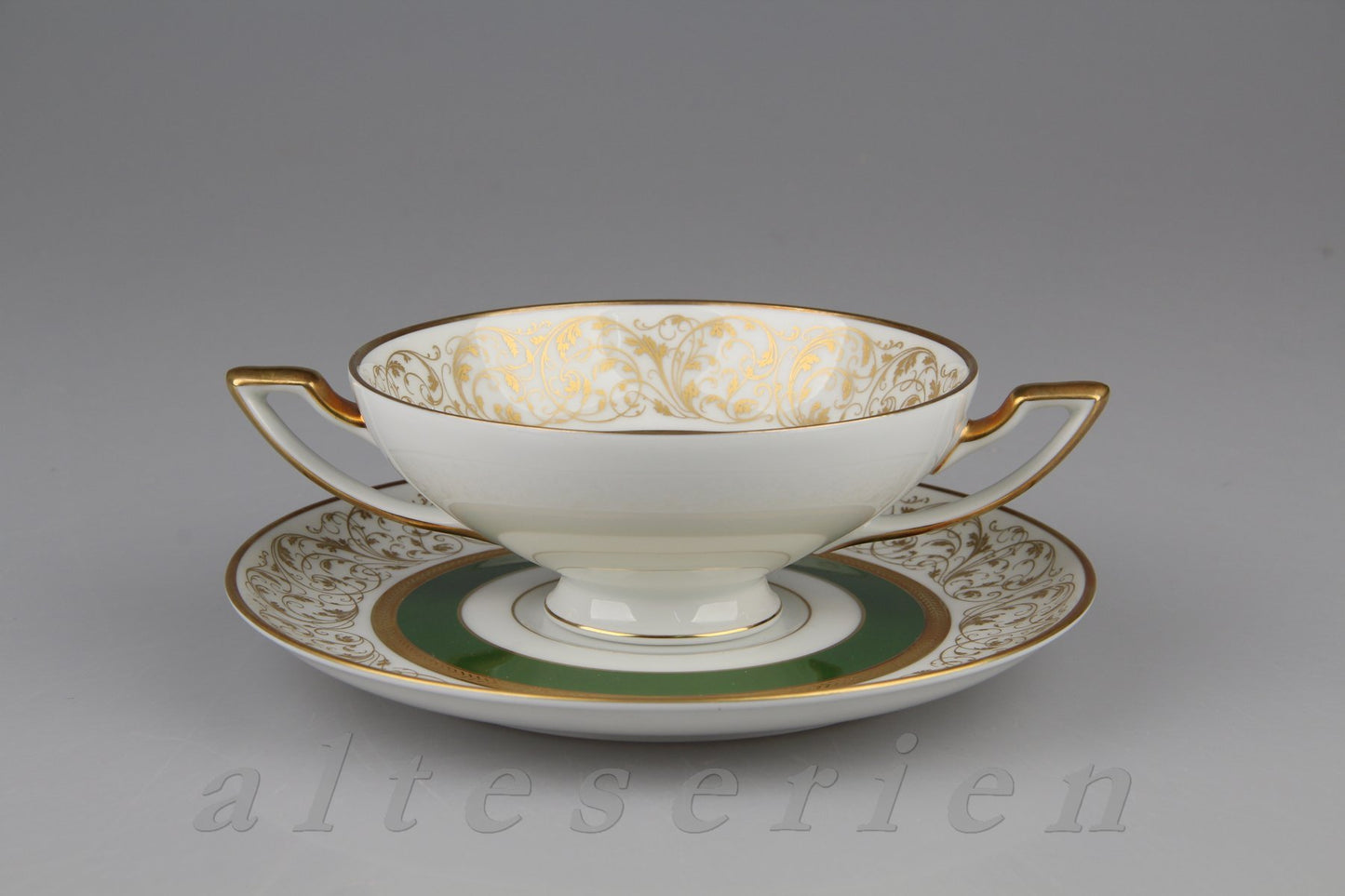 Suppentasse mit Untere