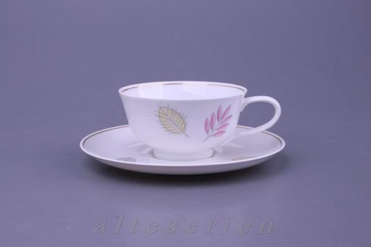 Teetasse mit Untere