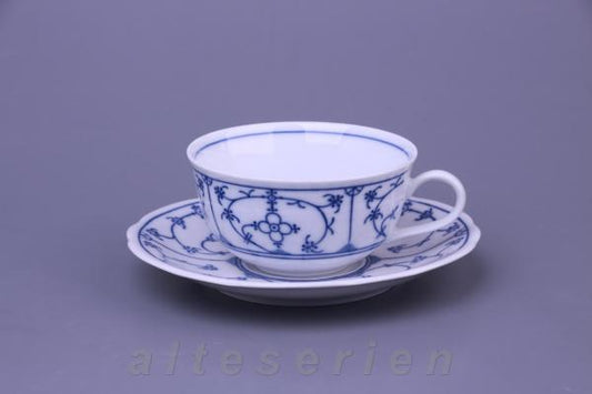 Teetasse mit Untere