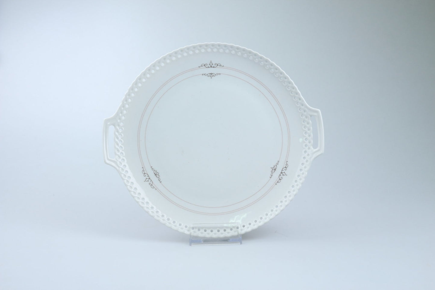 Kuchenplatte mit Griffen