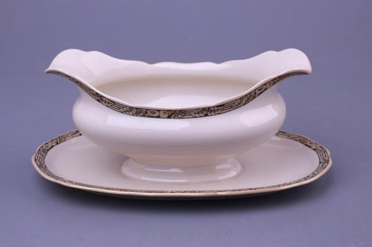 Sauciere mit Teller einteilig