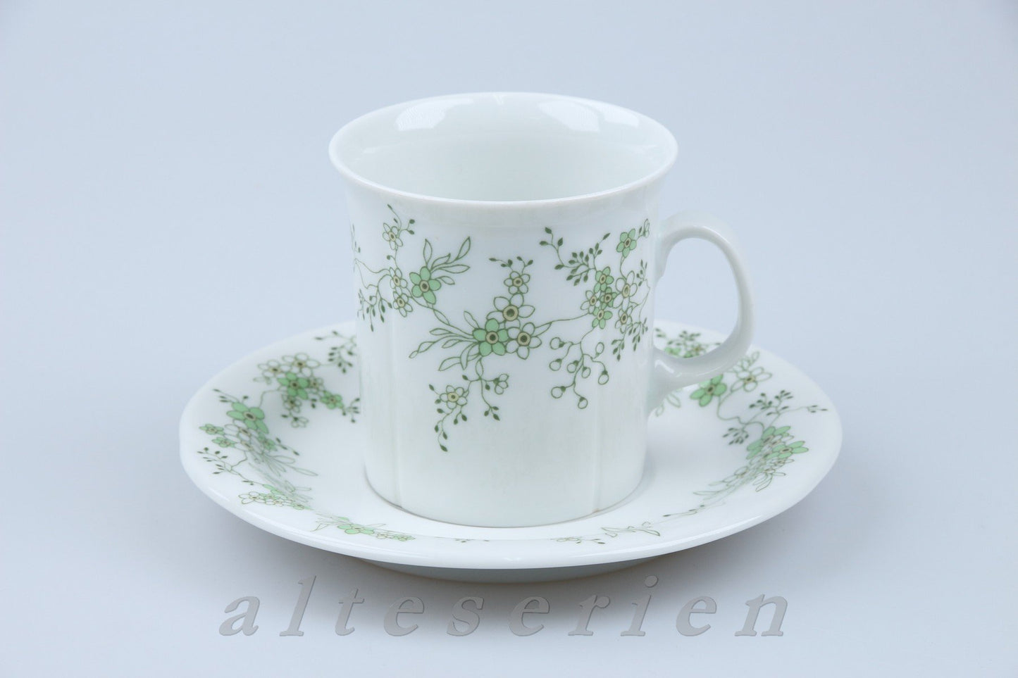 Kaffeetasse mit Untere