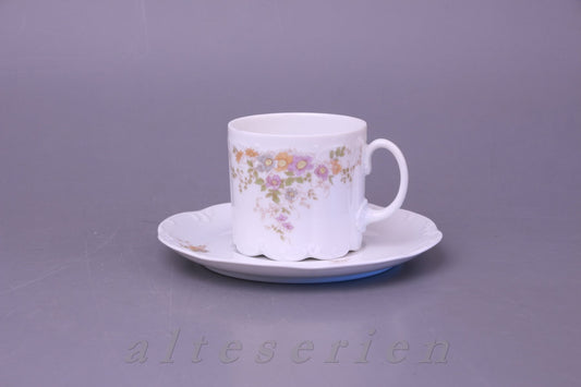 Kaffeetasse mit Untere