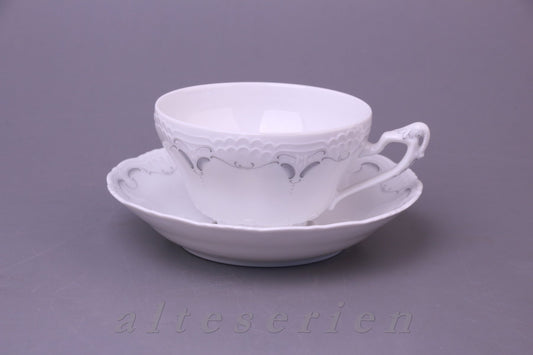 Teetasse mit Untere