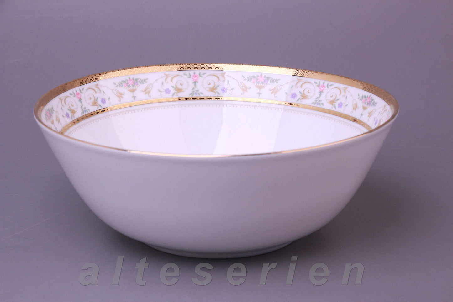 Schüssel mittelgroß