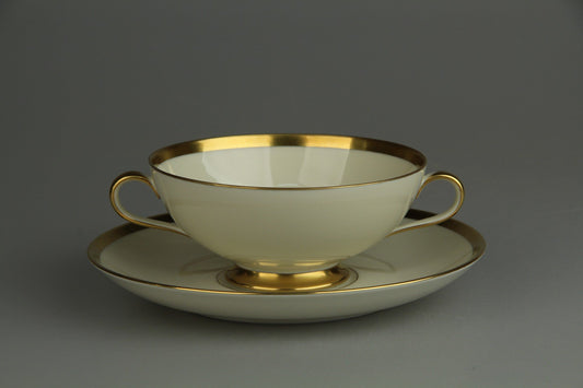 Suppentasse mit Untere