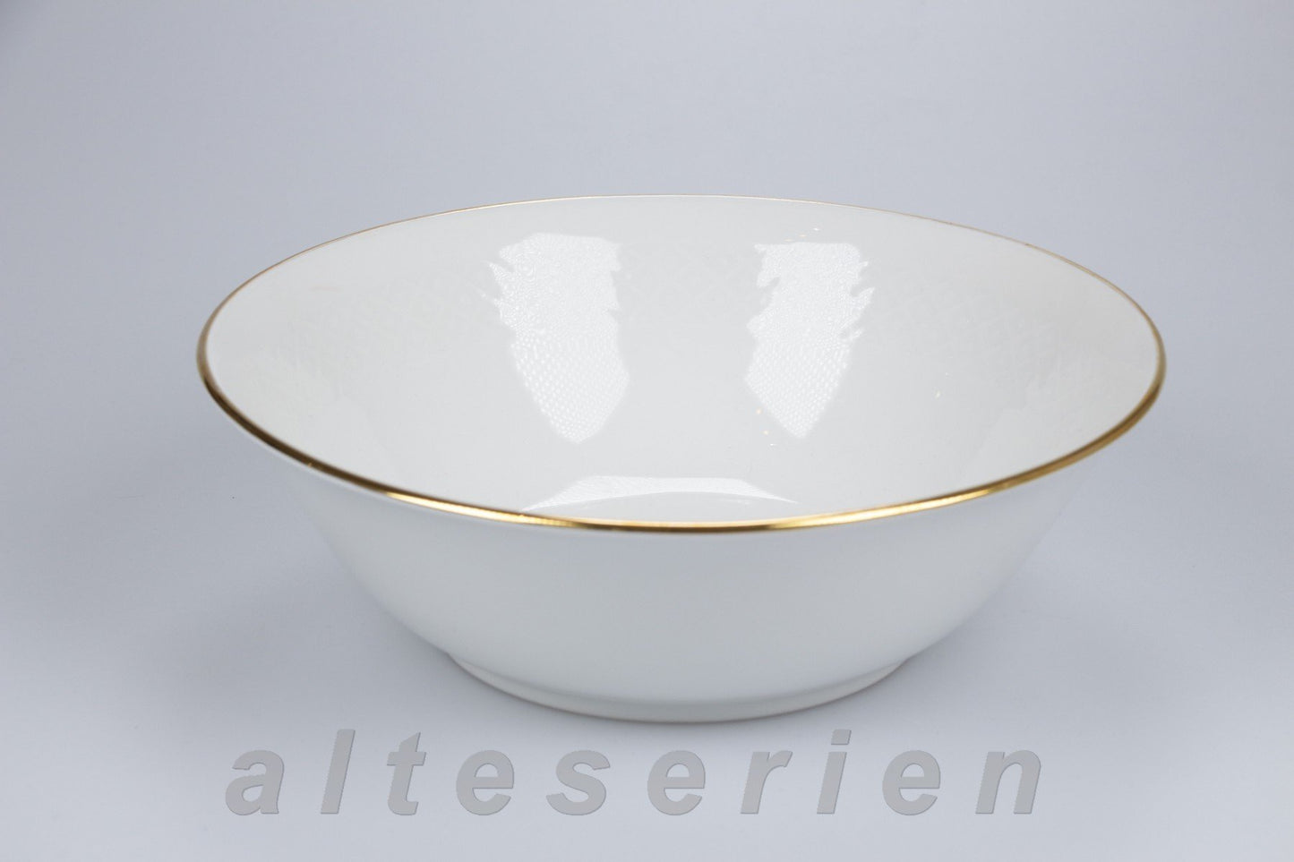 Schüssel mittelgroß