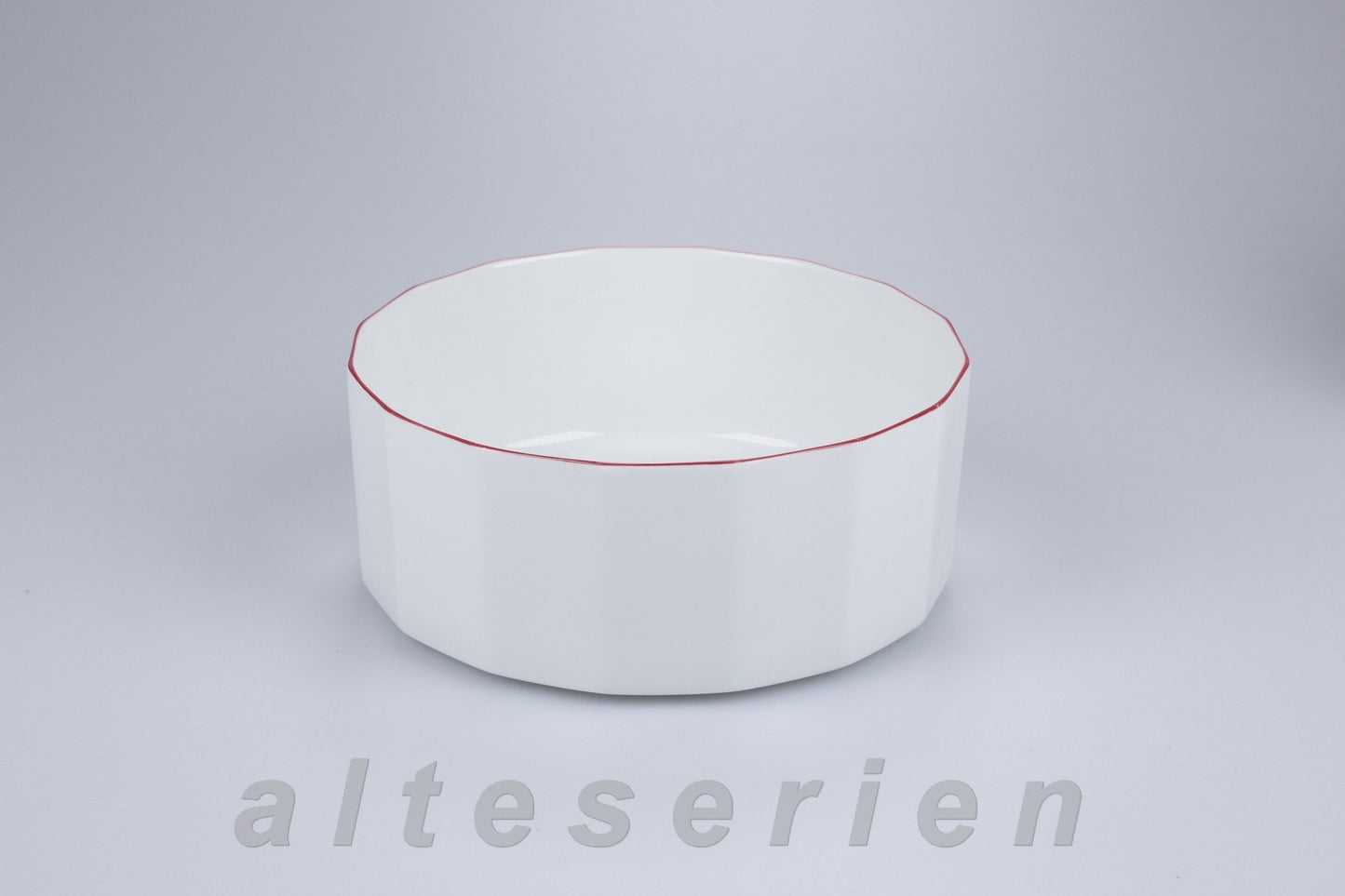 Schüssel mittelgroß