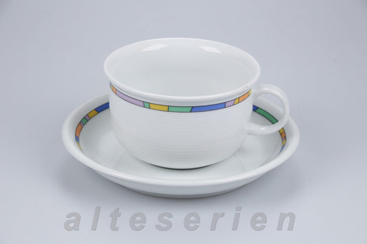 Teetasse mit Untere