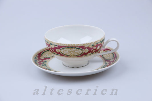 Teetasse mit Untere klein