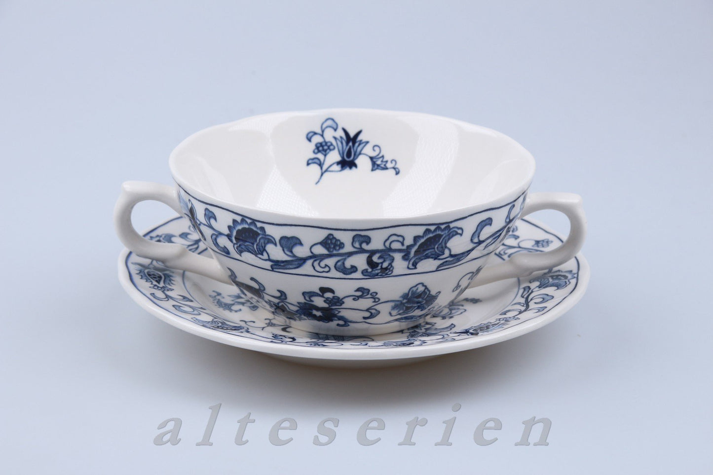 Suppentasse mit Untere