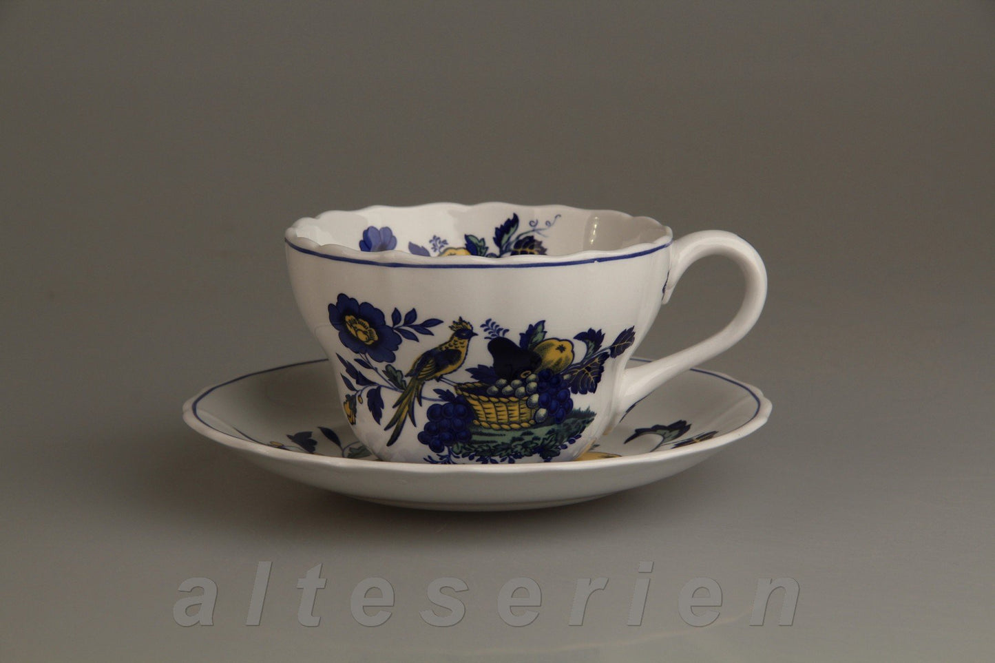 Frühstückstasse mit Untere