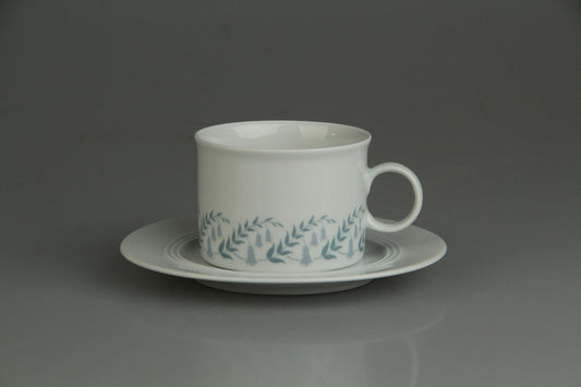 Teetasse mit Untere