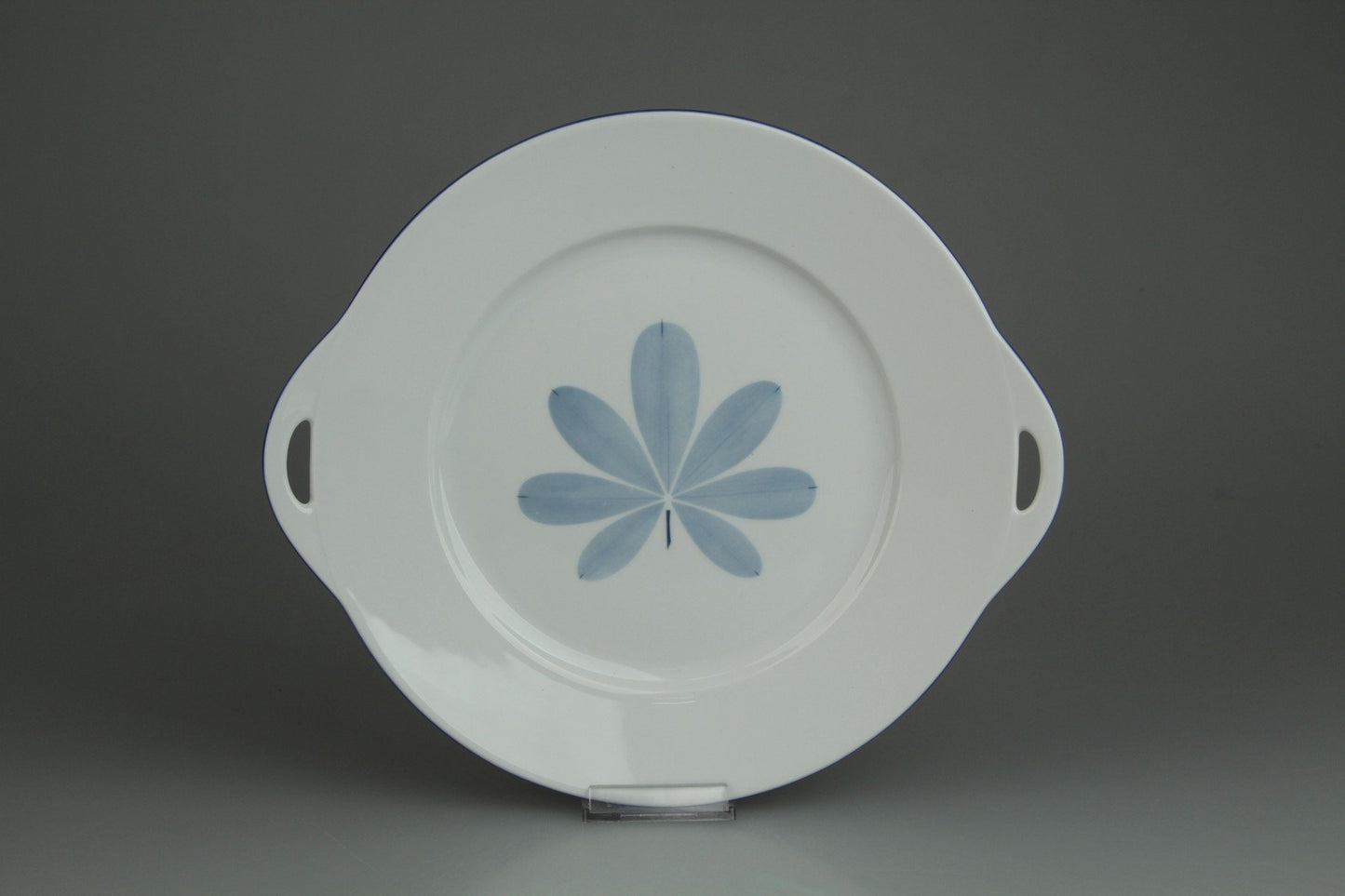 Kuchenplatte mit Griffen