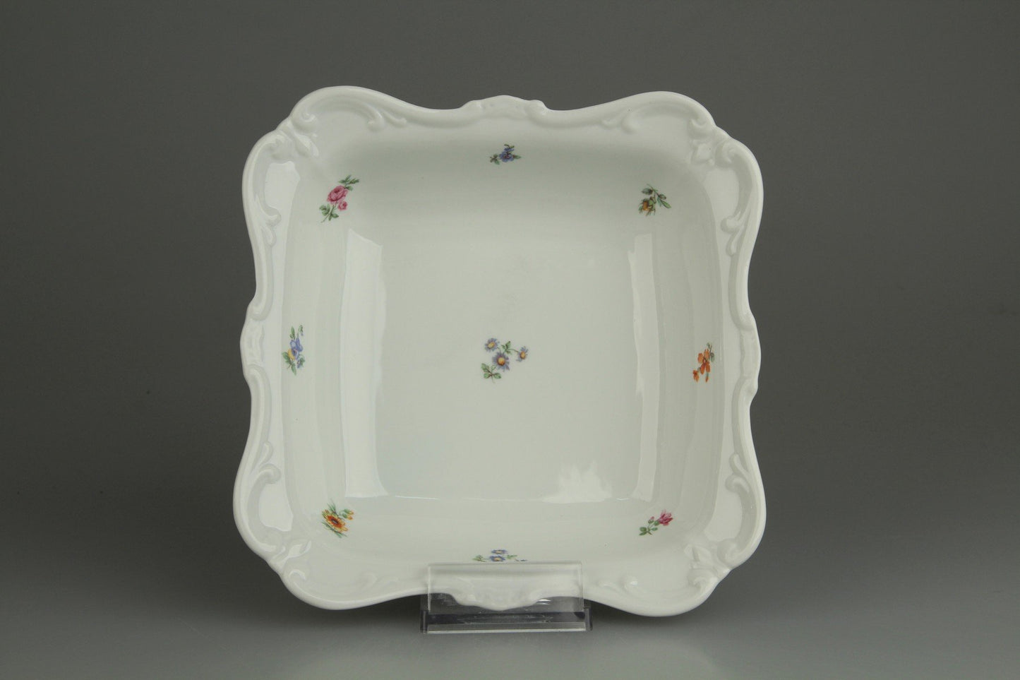 Schüssel mittelgroß