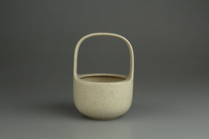 Sauciere ohne Deckel