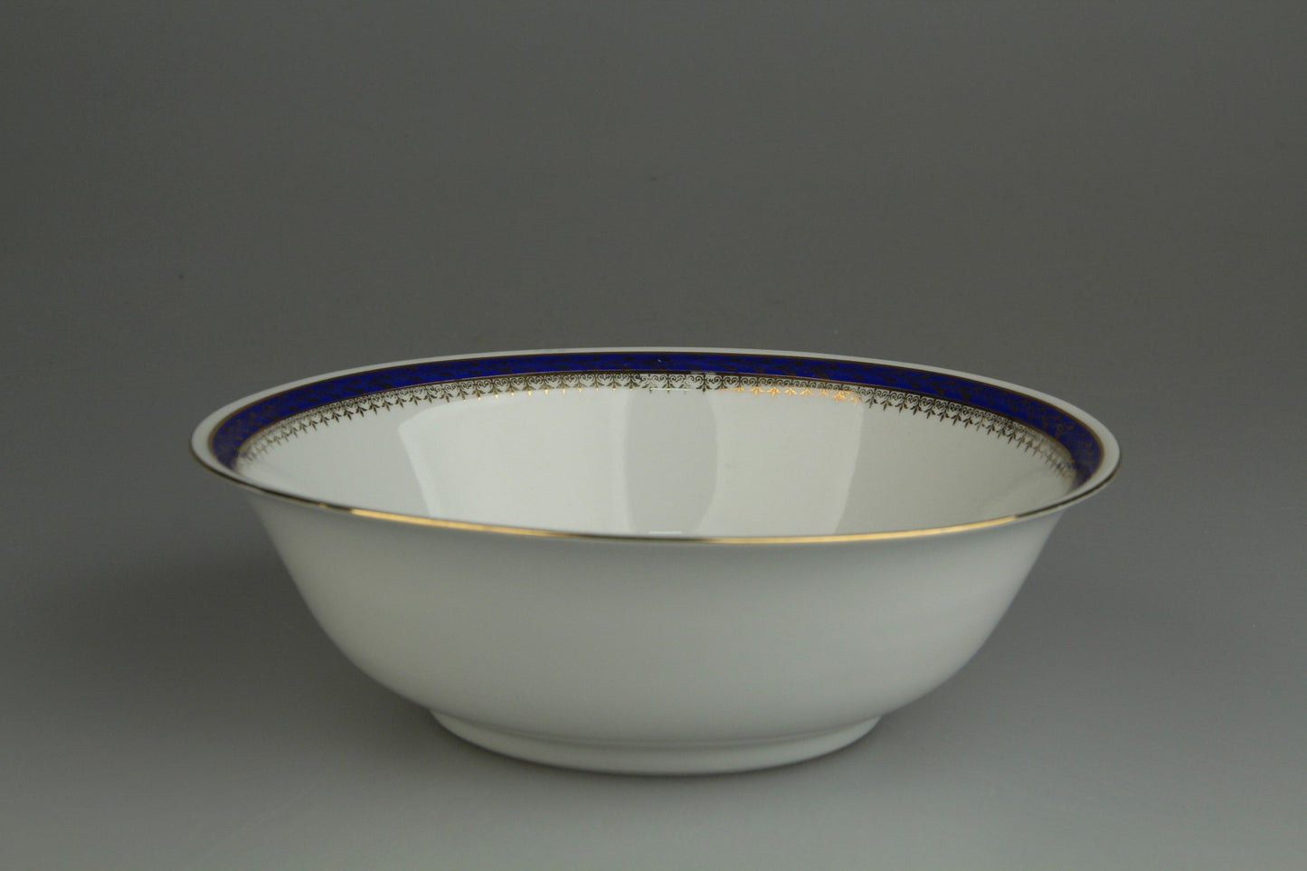 Schüssel mittelgroß