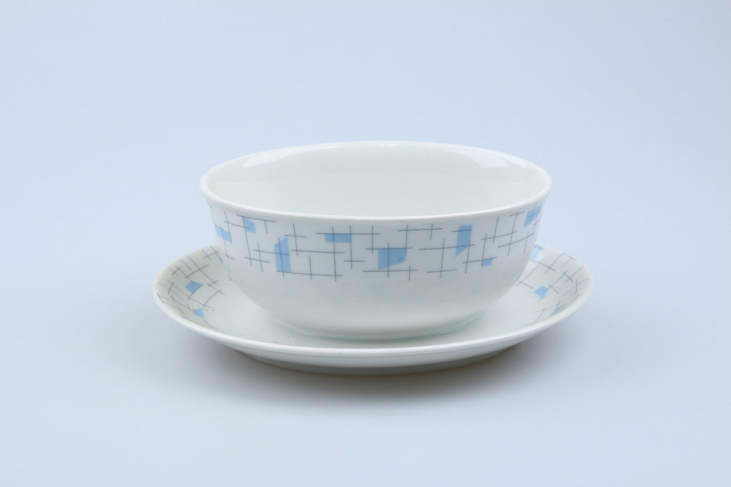 Sauciere mit Teller einteilig