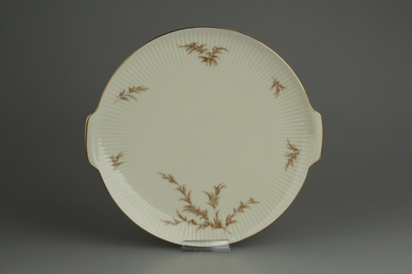 Kuchenplatte mit Griffen