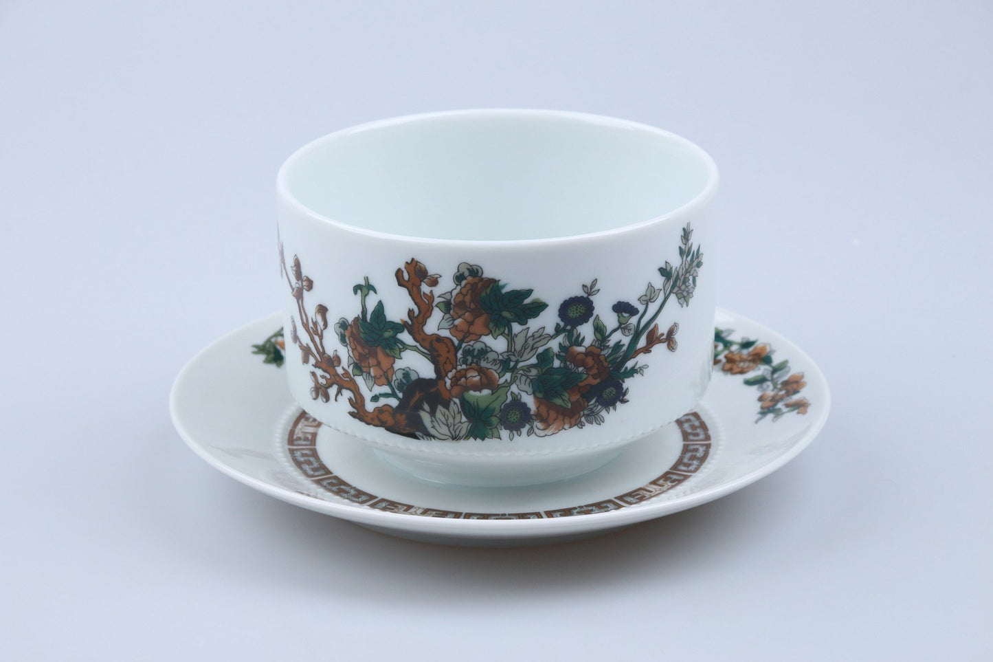 Sauciere mit Teller einteilig