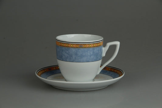 Kaffeetasse mit Untere