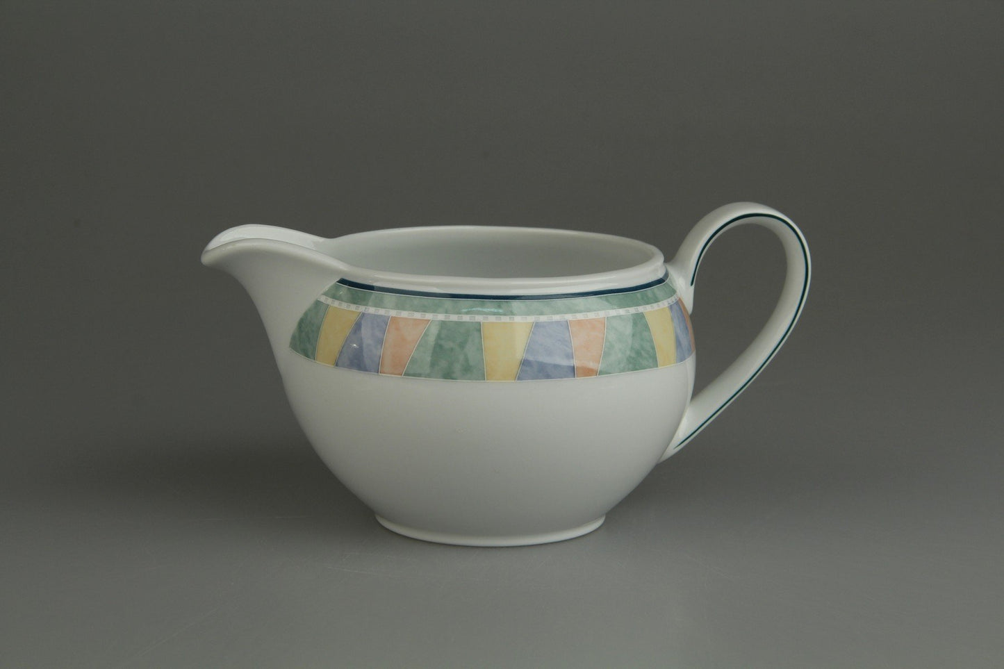 Sauciere ohne Teller