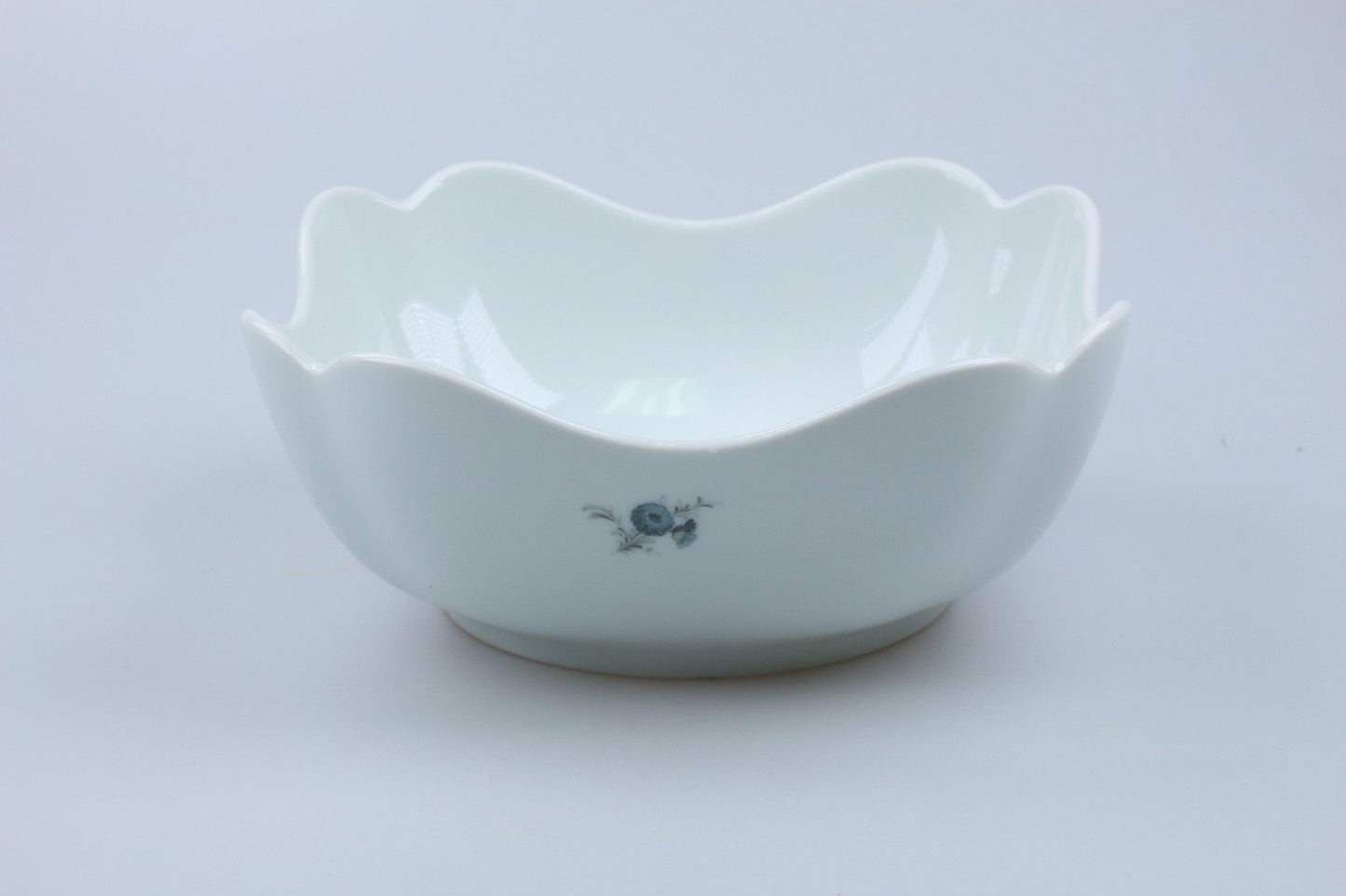 Schüssel mittelgroß