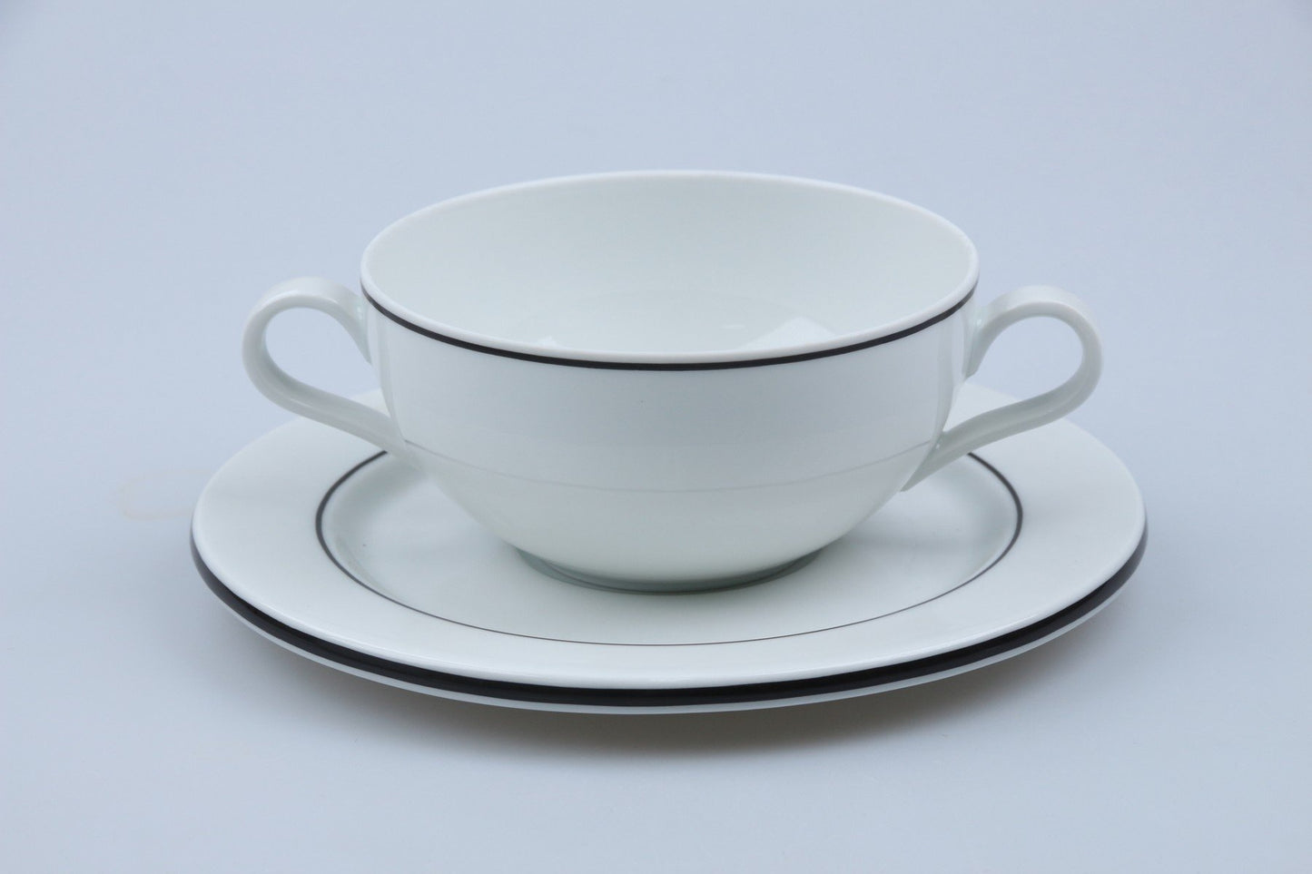 Suppentasse mit Untere