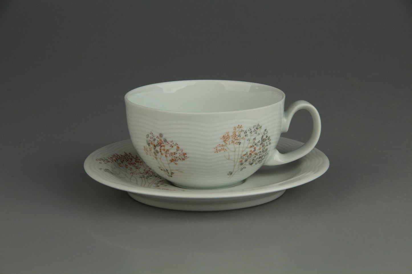 Teetasse mit Untere