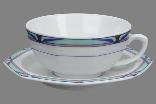 Teetasse mit Untere klein