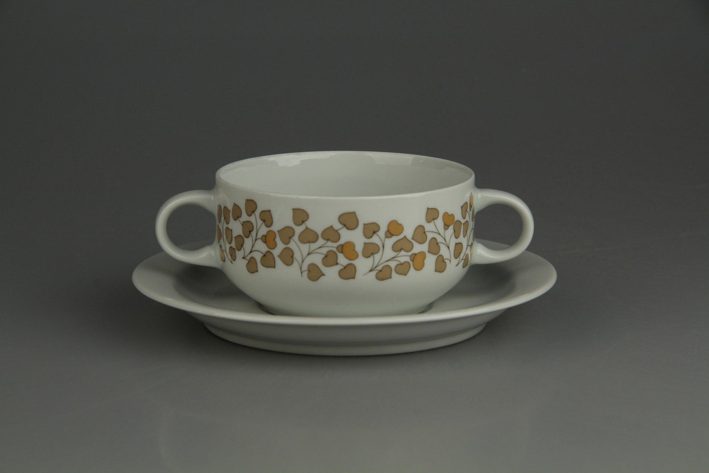 Suppentasse mit Untere