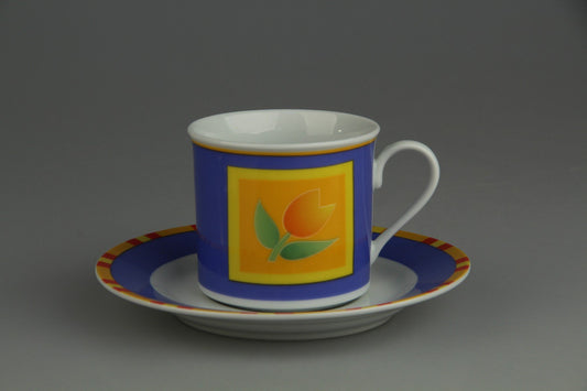 Kaffeetasse mit Untere