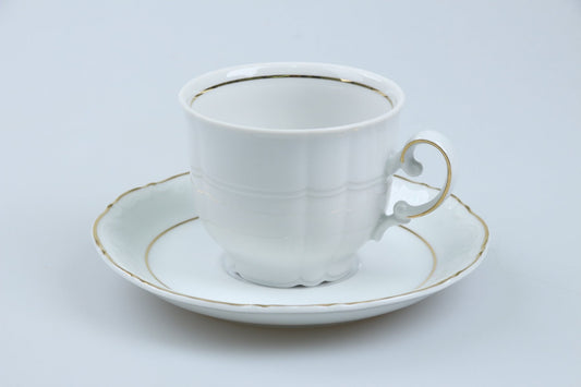 Kaffeetasse mit Untere mit Goldrand