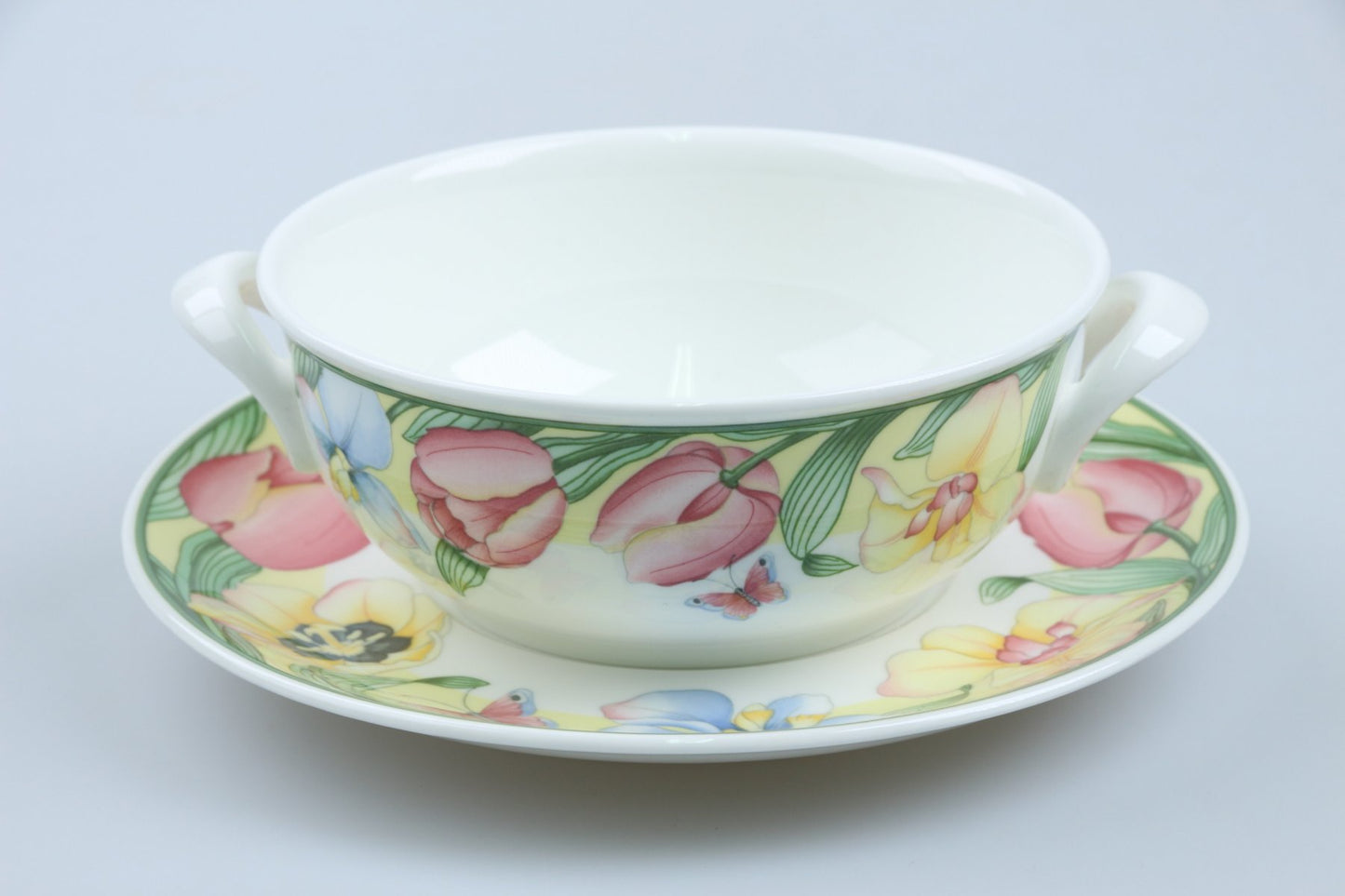 Suppentasse mit Untere