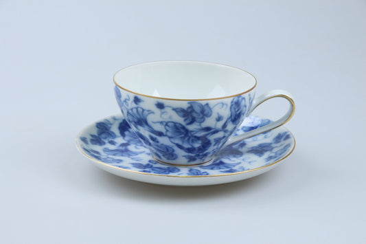 Teetasse mit Untere