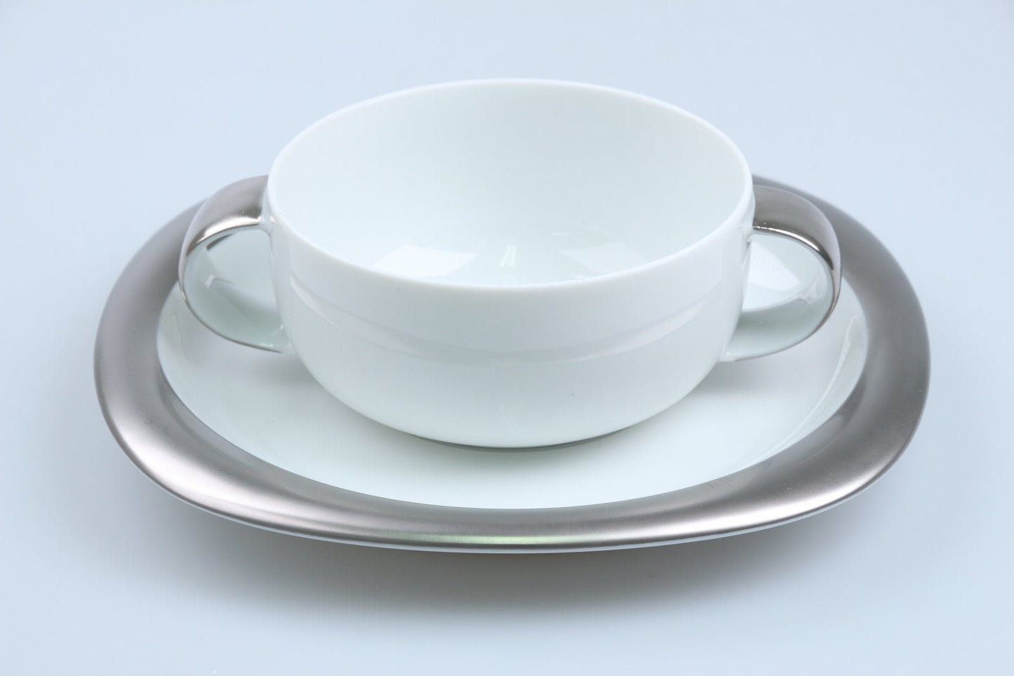 Suppentasse mit Untere